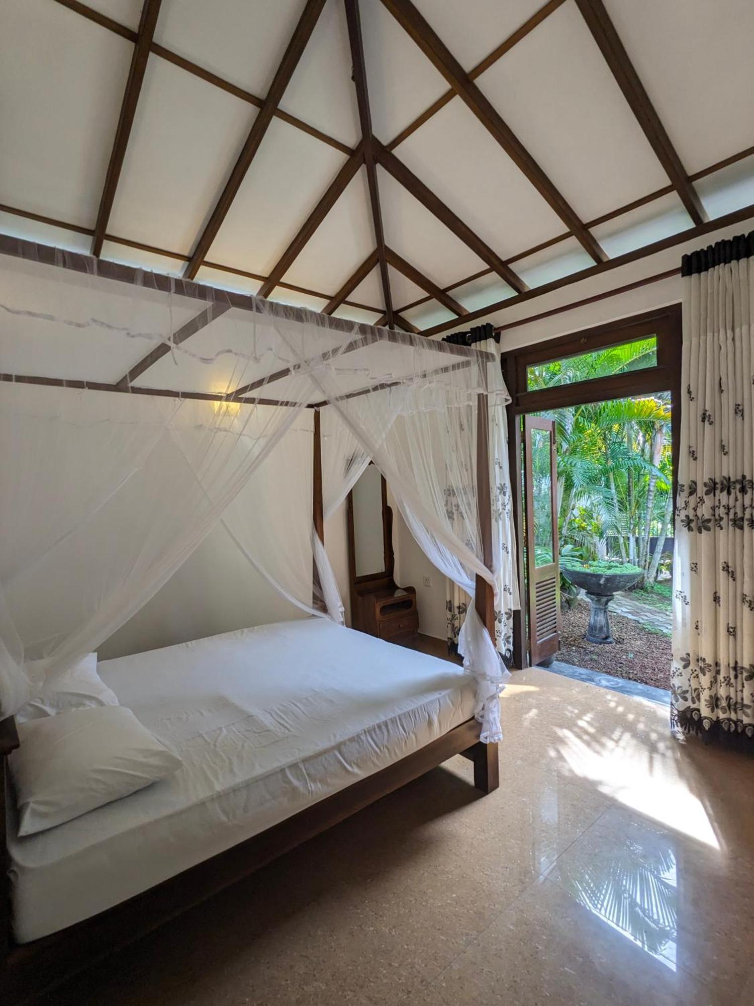 Hotel Mirewon Guest Weligama Exterior foto