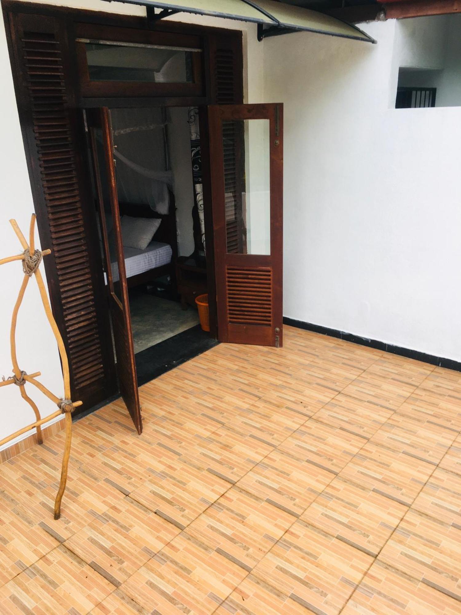 Hotel Mirewon Guest Weligama Exterior foto
