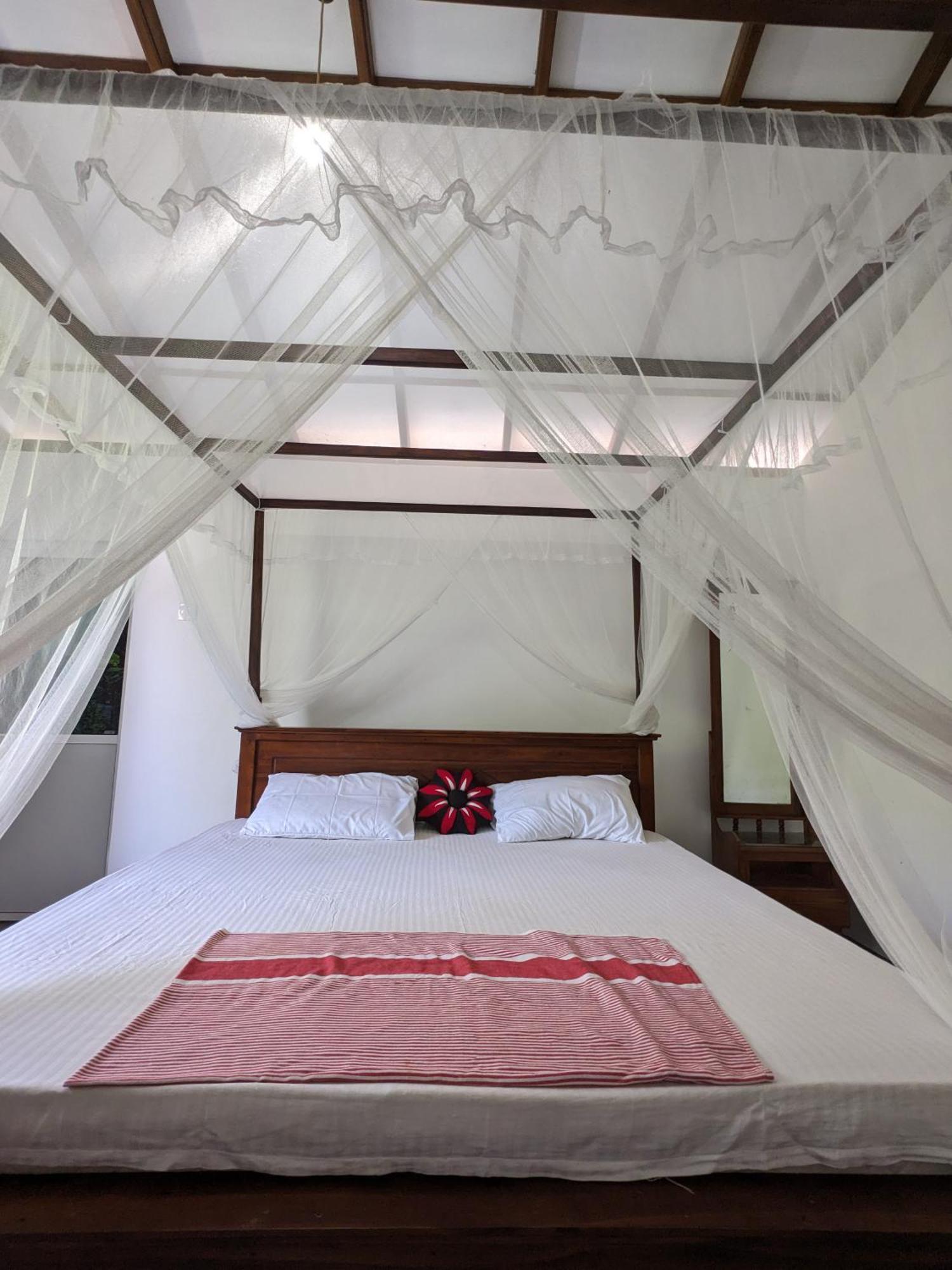 Hotel Mirewon Guest Weligama Exterior foto